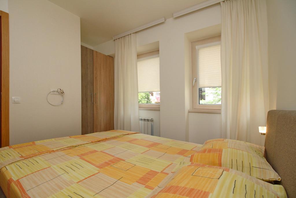 Lux Apartment Lazarevic ซลาตีบอร์ ภายนอก รูปภาพ